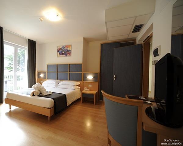 d8d2087c-c31f-49bf-9ece-221beb612710,5050.jpg